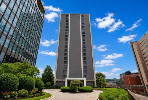 8a-112 Washington Pl, Pittsburgh, PA, 15219-3408 | Card Image