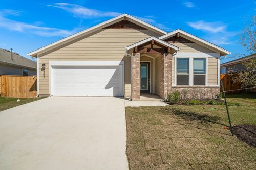 8202 Dampton Ln, Austin, TX, 78744-5922 | Card Image
