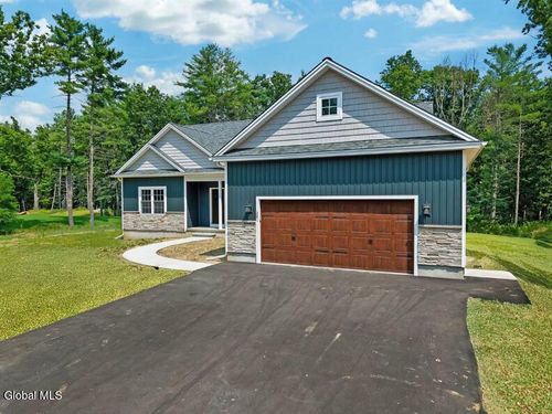 281 Edie Rd, Saratoga Springs, NY, 12866-6803 | Card Image