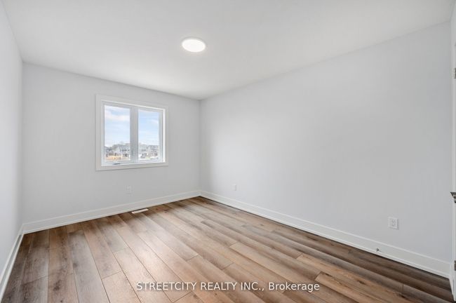 33 Lucas Rd, House other with 3 bedrooms, 3 bathrooms and 2 parking in St. Thomas ON | Image 20