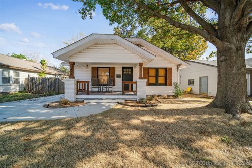 1423 S Delaware Ave, Tulsa, OK, 74104-4833 | Card Image