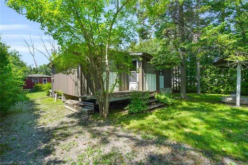104 Farley Circle, Georgina, ON, L0E1S0 | Card Image