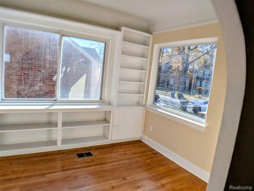 4408 Haverhill St, Detroit, MI, 48224-3518 | Card Image