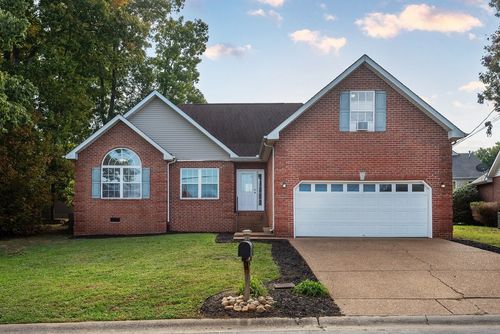 6432 Paddington Way, Antioch, TN, 37013-1151 | Card Image