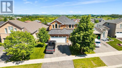 1294 Haggis Dr, Peterborough, ON, K9K2S9 | Card Image