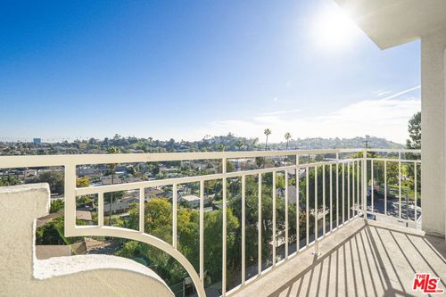 2210-4755 Templeton St, Los Angeles, CA, 90032 | Card Image