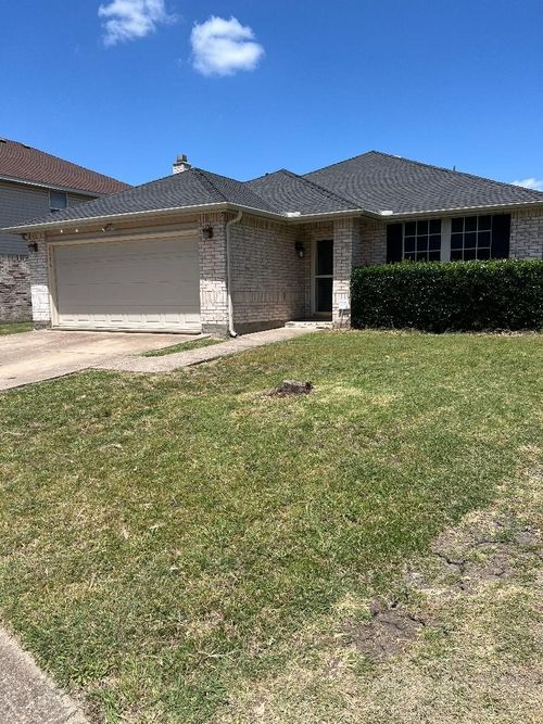 3556 Quannah Dr, Grand Prairie, TX, 75052-8875 | Card Image