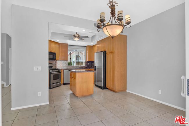 8 - 8 Sagunto, Townhouse with 3 bedrooms, 3 bathrooms and 2 parking in Aliso Viejo CA | Image 6