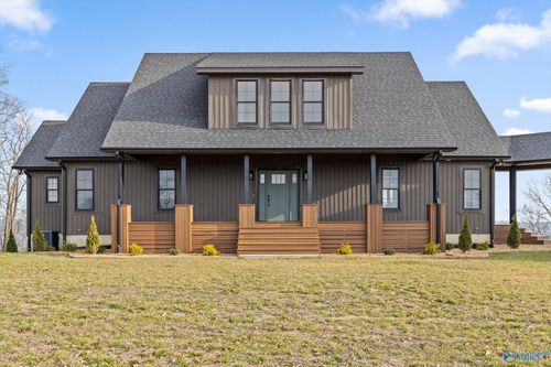 1589 County Road 4, CROSSVILLE, AL, 35962-3772 | Card Image