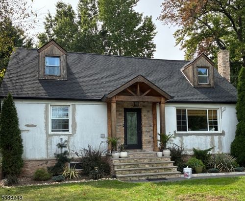 1-7 Morningside Rd, Colonia, NJ, 07067-1107 | Card Image
