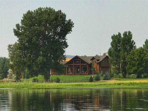 159 Barnes Ln, Wolf Creek, MT, 59648-8703 | Card Image
