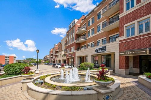 307-120 N Northwest Hwy, Park Ridge, IL, 60068-3372 | Card Image