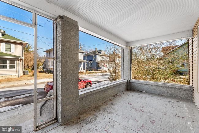 406 - 404 E Pine St, Home with 6 bedrooms, 2 bathrooms and null parking in DELMAR MD | Image 5