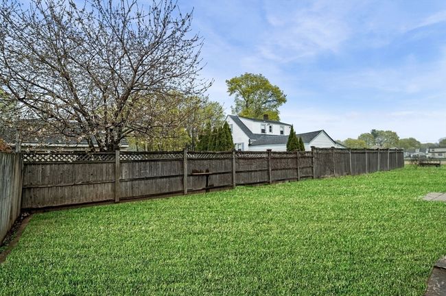 2 Avon St, House other with 3 bedrooms, 2 bathrooms and 4 parking in Peabody MA | Image 33