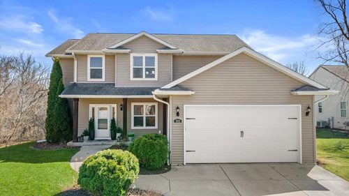503 Brockway Drive Drive, MUKWONAGO, WI, 53149 | Card Image