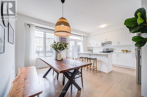 1377 William Halton Parkway, Oakville (WT West Oak Trails), ON, L6M5N9 | Card Image