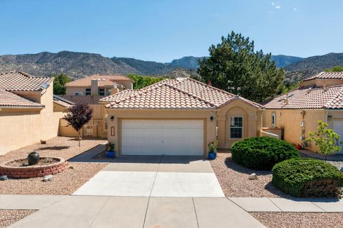 1104 Titleist Dr Ne, Albuquerque, NM, 87112-6549 | Card Image