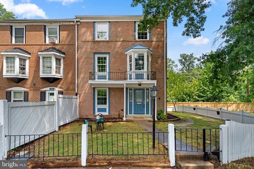7927 Central Park Cir, ALEXANDRIA, VA, 22309-1219 | Card Image