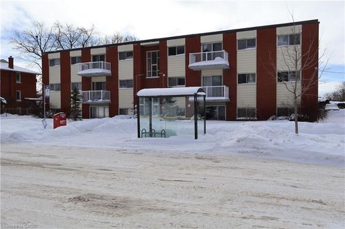 3-357 Connaught St, Kitchener, ON, N2C1B9 | Card Image