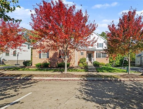 824 Westminster Ln, Cranberry Twp, PA, 16066-8320 | Card Image
