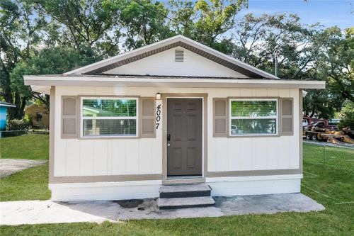 4007 E Osborne Ave, Tampa, FL, 33610-6729 | Card Image