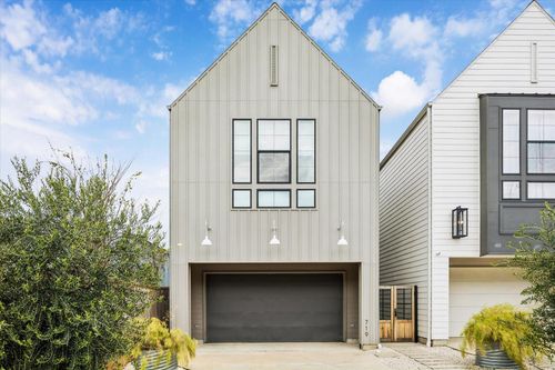 719 E 6th 1/2 Street, Houston, TX, 77007 | Card Image