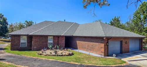 428292 1150 Rd, Porum, OK, 74455-5575 | Card Image