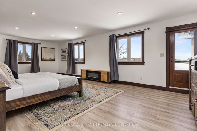 64 Mccord's Rd, House other with 5 bedrooms, 3 bathrooms and 10 parking in McKellar ON | Image 25