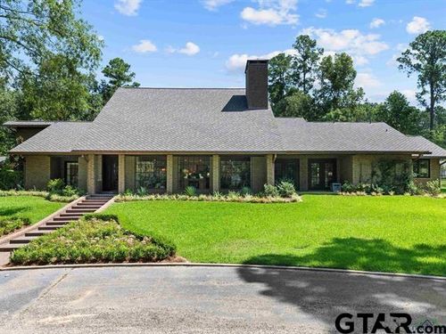 708 Richardson Dr, Henderson, TX, 75654-3045 | Card Image