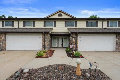 3404 Caleb Ct, West Bend, WI, 53090-1066 | Card Image