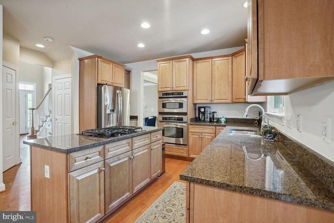 10616 Tattersall Dr, House other with 5 bedrooms, 4 bathrooms and null parking in MANASSAS VA | Image 25