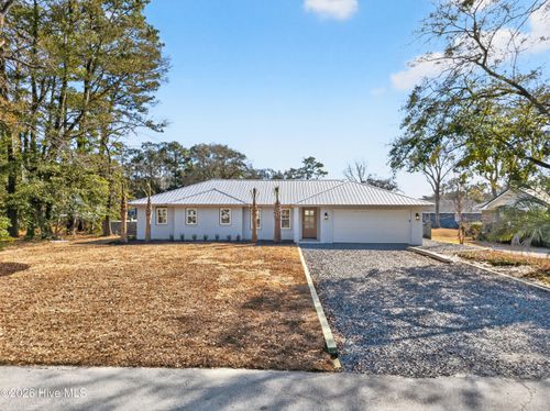 206 Azalea Cir, Sunset Beach, NC, 28468-4202 | Card Image