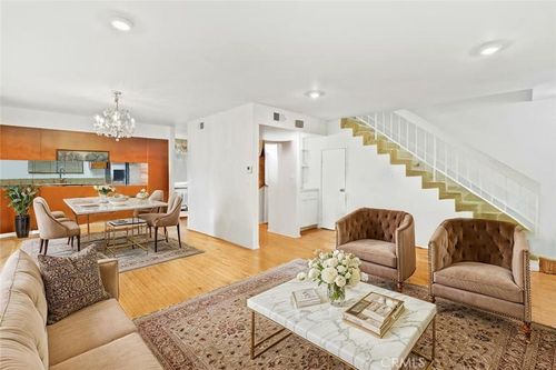 apt-6-11952 Darlington Ave, LOS ANGELES, CA, 90049-5637 | Card Image