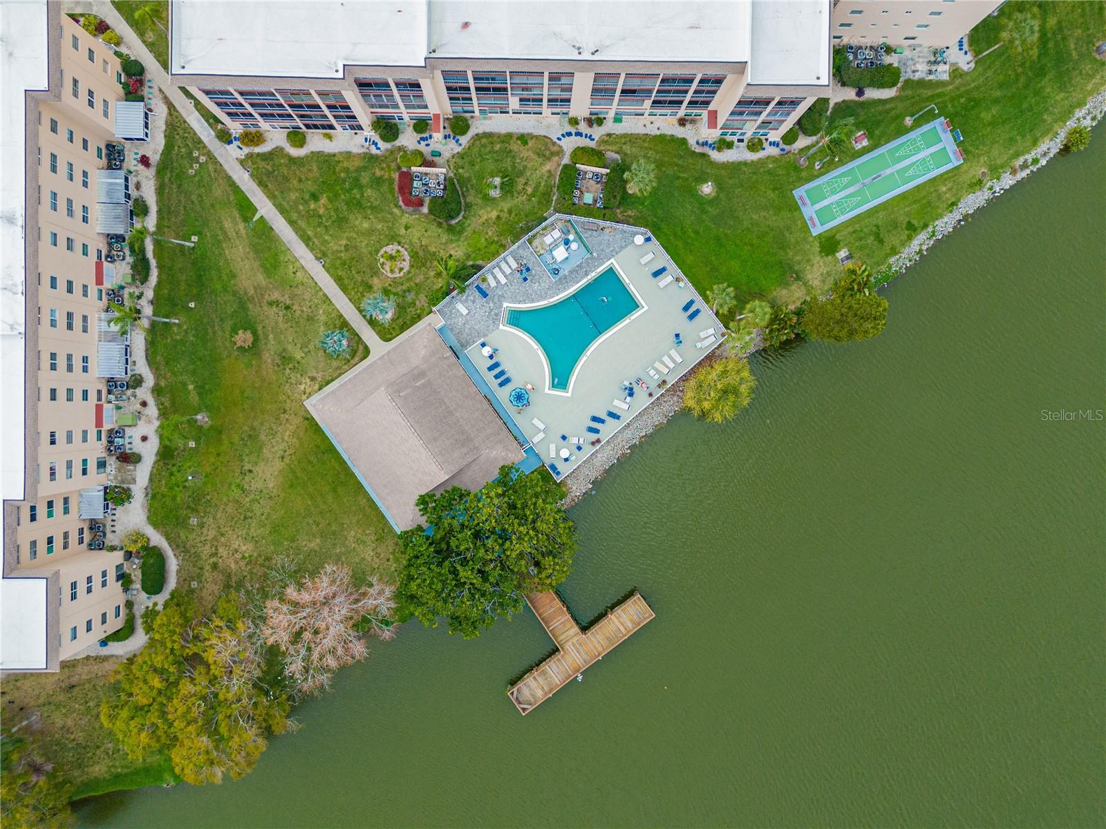 Lake Bayshore Dr, Bradenton, FL 34205