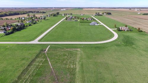 2420 N 4210th Rd, Sheridan, IL, 60551 | Card Image