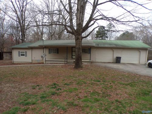 105 County Road 518, Moulton, AL, 35650-7552 | Card Image
