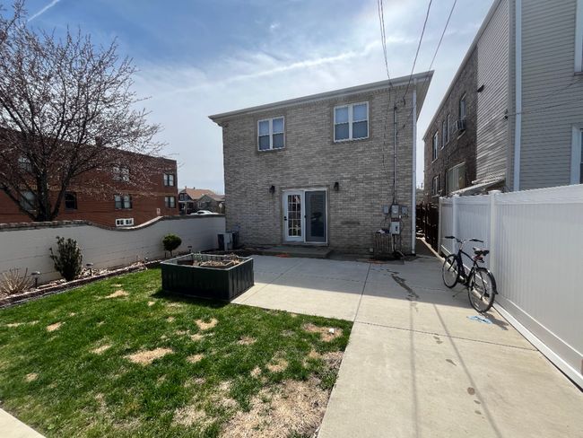 7500 W 58 Th Pl, House other with 3 bedrooms, 2 bathrooms and 2 parking in Summit IL | Image 15