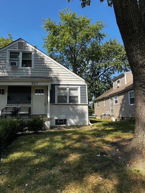 861 Palmer Rd, Columbus, OH, 43212-3712 | Card Image