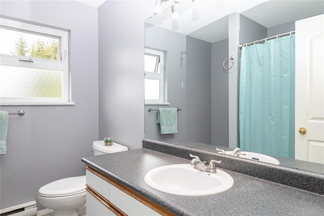 Main bathroom | Image 31