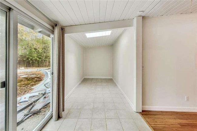 3121 Lynnray Dr, House other with 3 bedrooms, 2 bathrooms and 2 parking in Doraville GA | Image 20