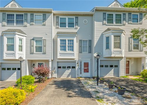 277 Cordial Dr, Bridgeville, PA, 15017-1133 | Card Image