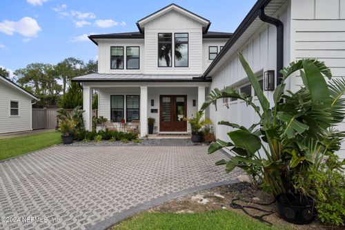 307 4th St, ATLANTIC BEACH, FL, 32233-5343 | Card Image