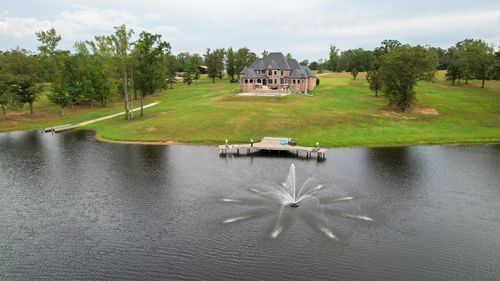 140 Lakeshore Ln, Henderson, TN, 38340 | Card Image