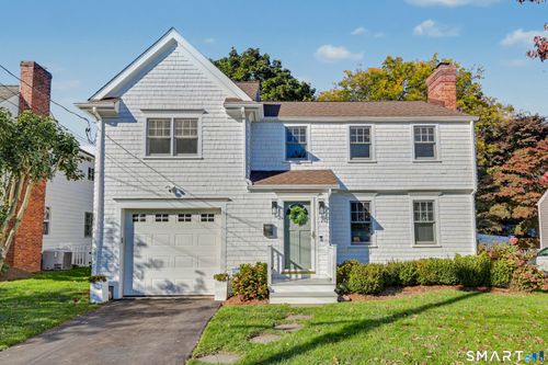 70 Southfield Rd, Fairfield, CT, 06824-5641 | Card Image
