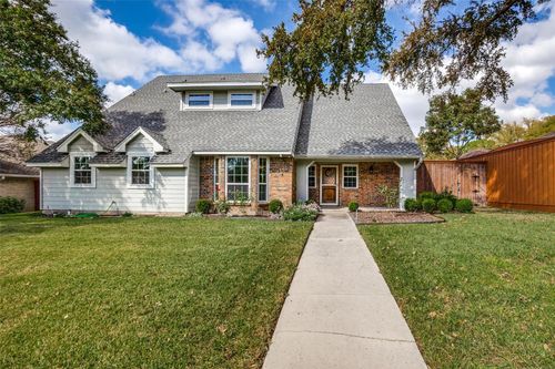 9911 Silver Creek Rd, Dallas, TX, 75243-4611 | Card Image