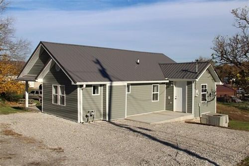 2294 S Highway 25 W, Williamsburg, KY, 40769-9324 | Card Image