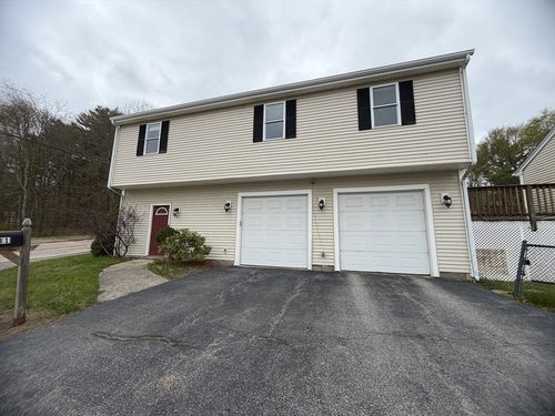 81 N Main St, Bellingham, MA, 02019-1469 | Card Image