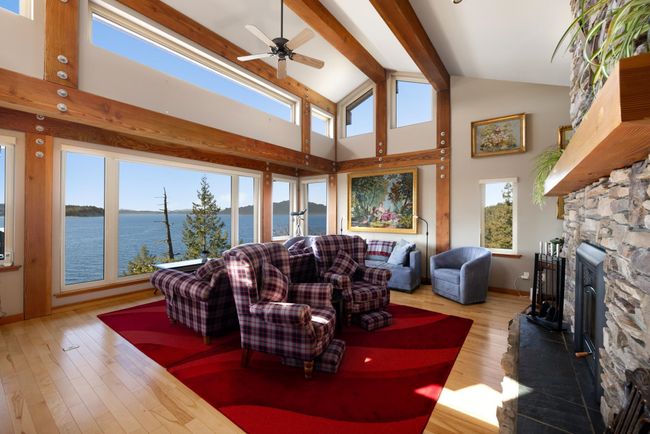 9987 Welcome Wynd, House other with 3 bedrooms, 2 bathrooms and 4 parking in Halfmoon Bay BC | Image 7