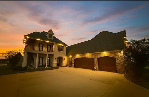 103 Donna Ln, Stonewall, LA, 71078-9662 | Card Image