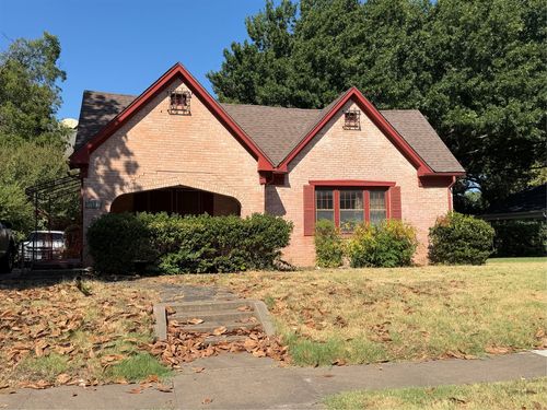 2932 6th Ave, Fort Worth, TX, 76110-3432 | Card Image